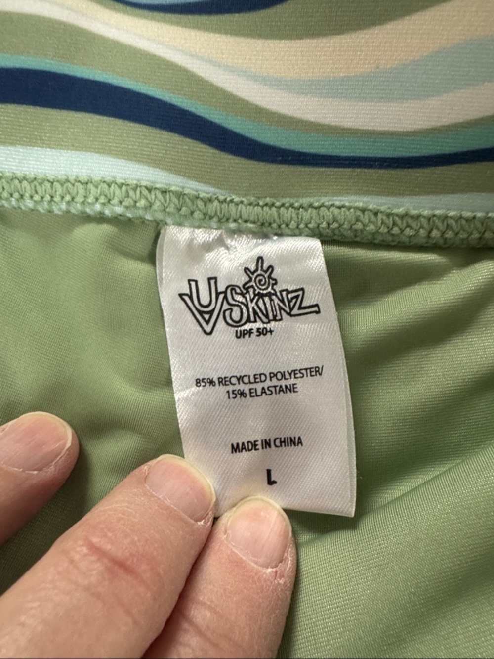 UV Skinz Women's Swim Skirt in Aqua Wave Print - Picture 2 of 8